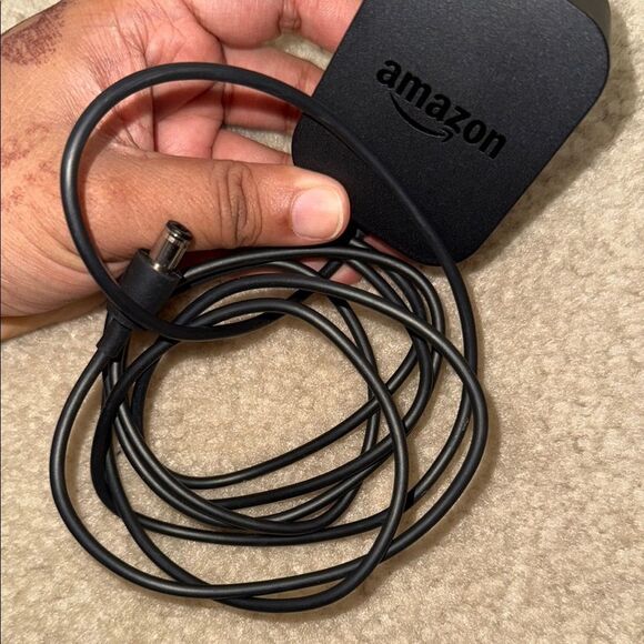 Amazon Black wall Charger NWOT/NWOB - Picture 5 of 6